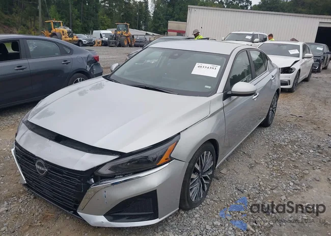 1N4BL4DV6PN373754: 40334393