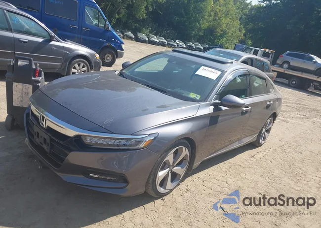 1HGCV2F90JA003493: 40333609