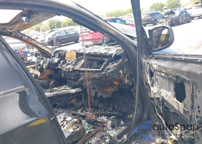 5UXFE43528L005218: 40336016