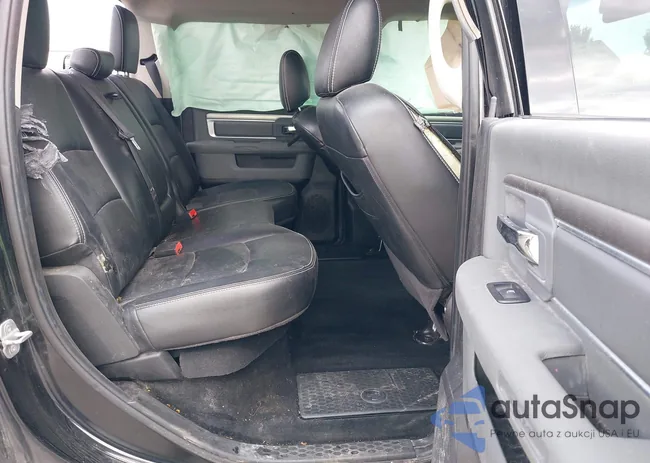 1C6RR7LT0DS569587: 40338157