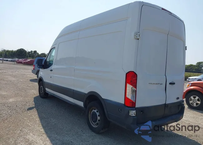 1FTYR2XMXGKB53626: 40339073