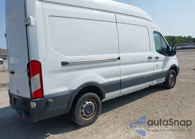 1FTYR2XMXGKB53626: 40339073