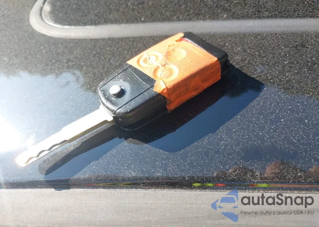 JH4CU2E62AC011381: 40338628