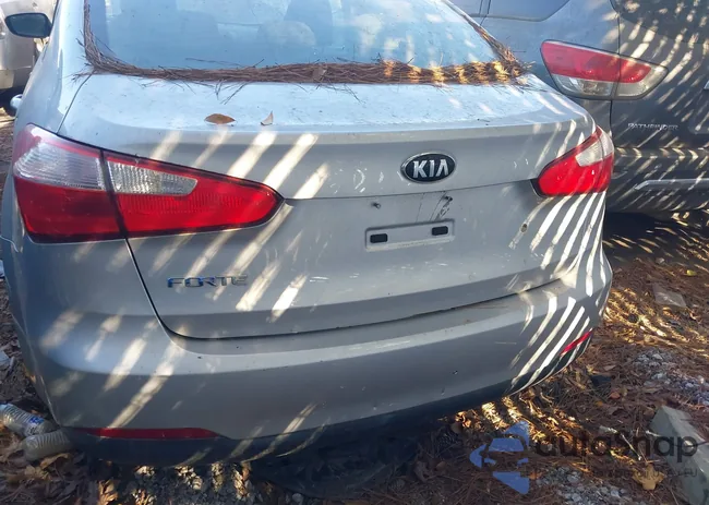 KNAFK4A64F5379057: 40338817