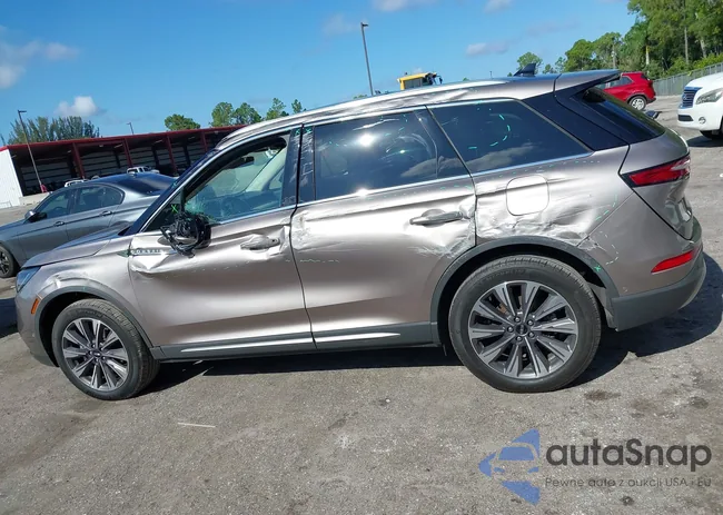 5LMCJ2D92LUL07559: 40341051