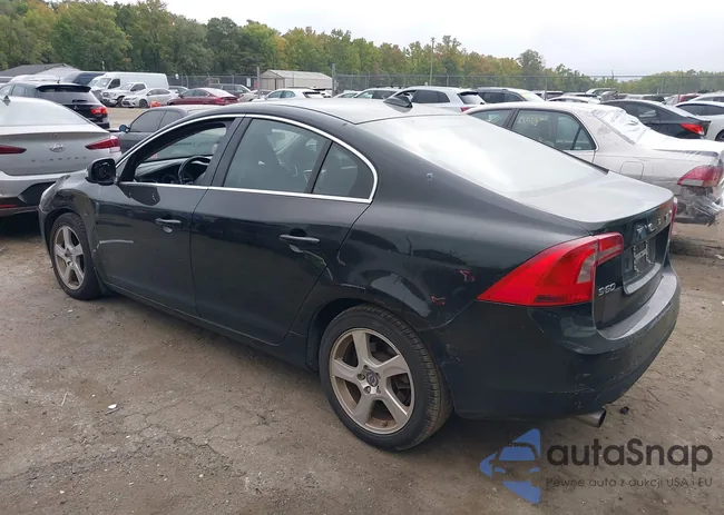 YV1622FS5C2093366: 40341544