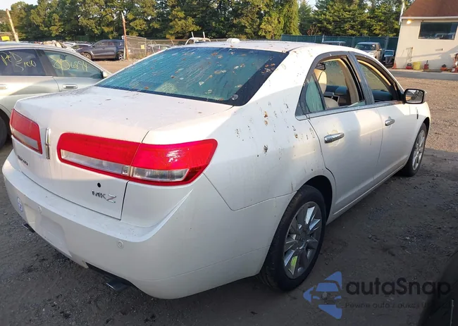 3LNHL2GC0BR752060: 40343982