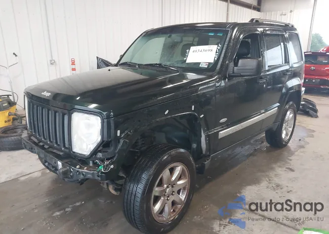 1C4PJMAK8CW175326: 40343698