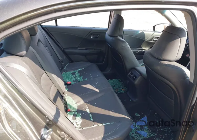 1HGCR2F86DA083267: 40345305