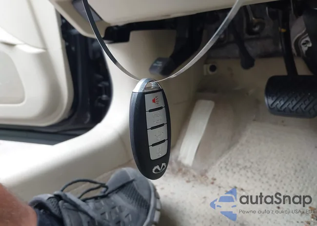 JN1BV7AR5FM413861: 40347002