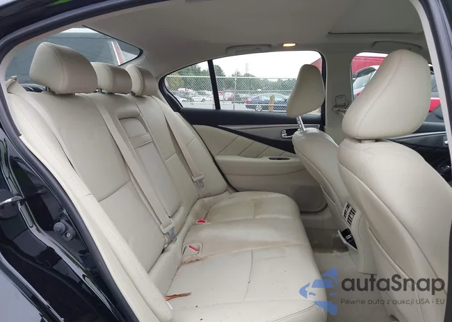 JN1BV7AR5FM413861: 40347002