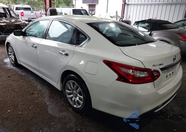 1N4AL3AP5GC203456: 40346747