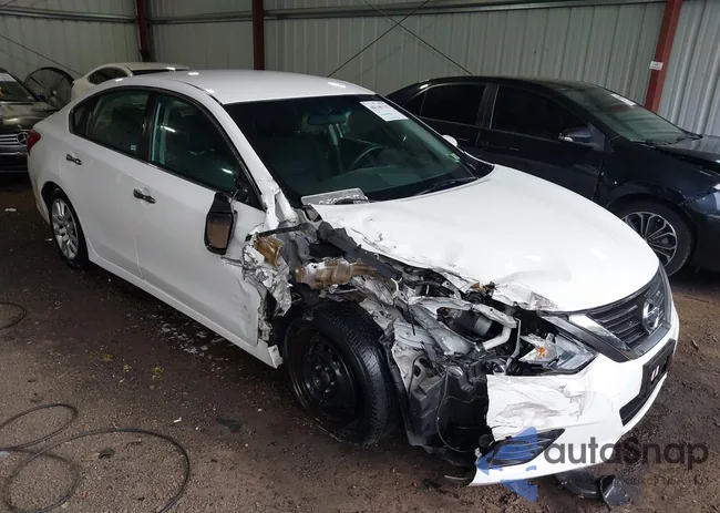 1N4AL3AP5GC203456: 40346747