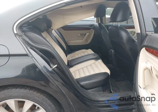 WVWEU7AN8AE567543: 40348983