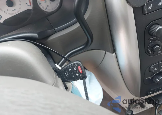 2C4GP54LX5R347585: 40350103