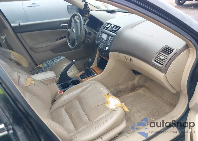 1HGCM55824A123734: 40350772