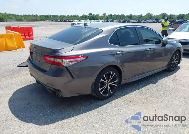 4T1B11HK7KU188685: 40352076