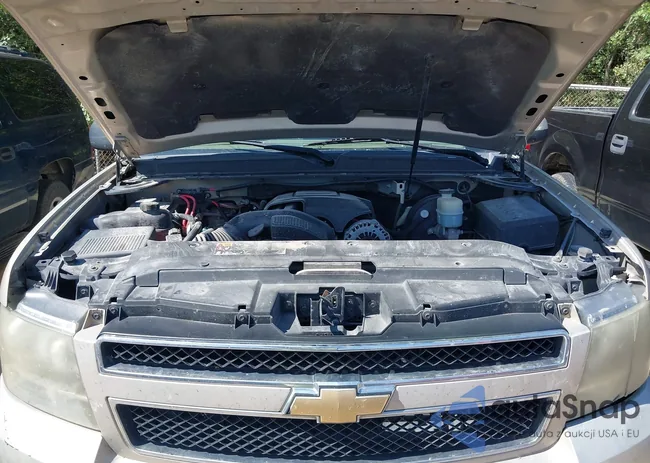 1GNFC23099R133655: 40352153