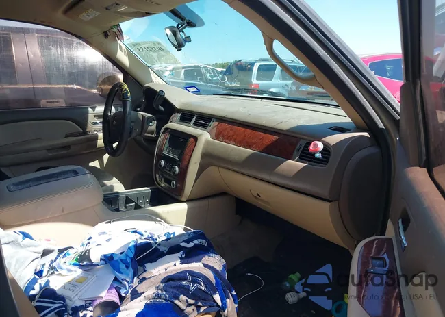 1GNFC23099R133655: 40352153