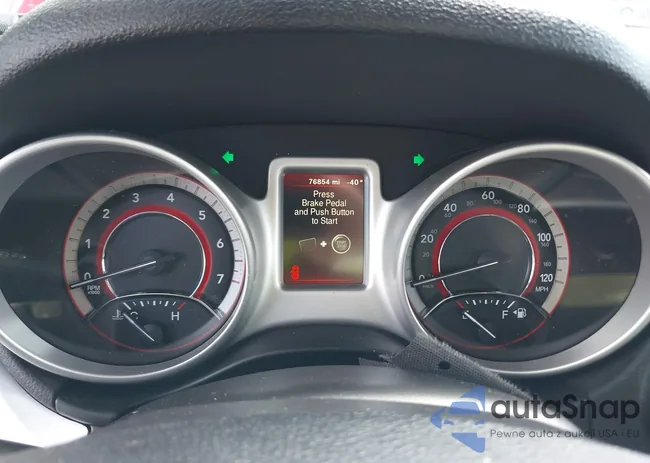 3C4PDCAB3LT268133: 40352352