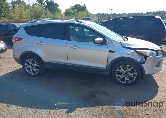 1FMCU9J94EUE44853: 40351649