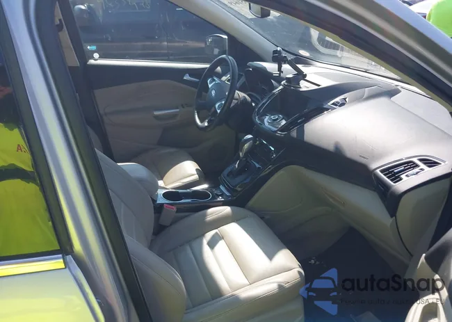 1FMCU9J94EUE44853: 40351649