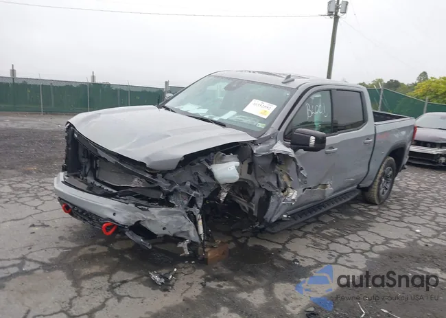 3GTUUEEL5RG278696: 40352582