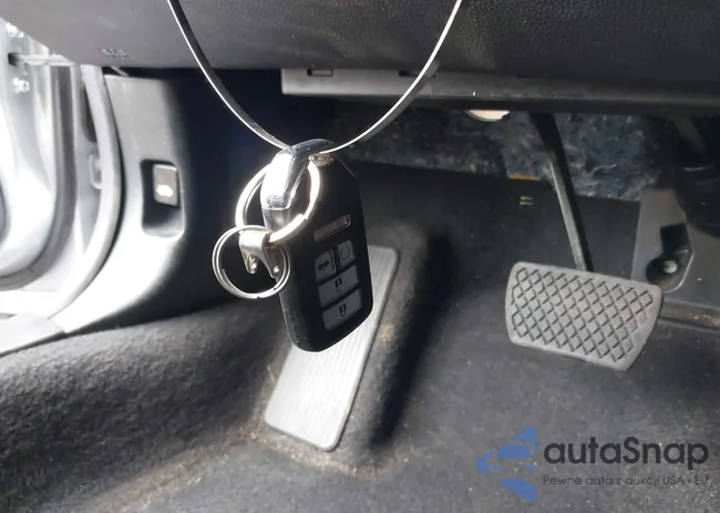 1HGCV3F19JA017280: 40353632