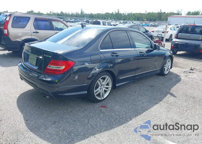 WDDGF8BB6CR192704: 40358144