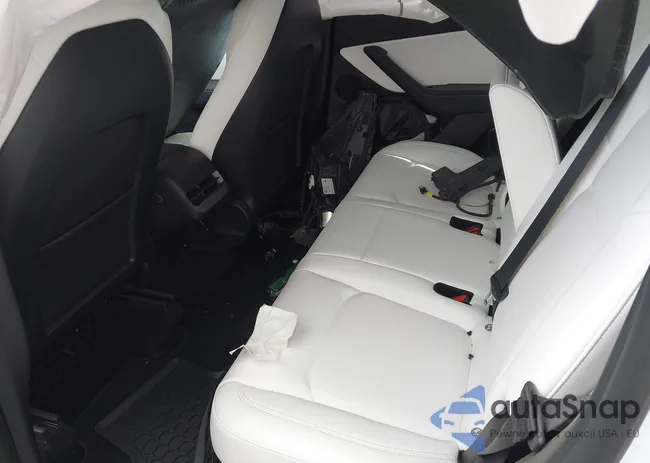 7SAYGDEE0NF329786: 40358475