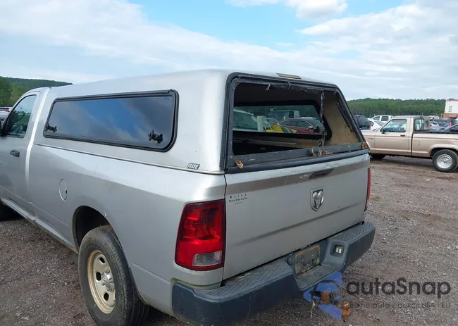 3C6JR6DT4DG586972: 40361909