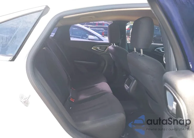 1C3CCCAB1FN743658: 40361533