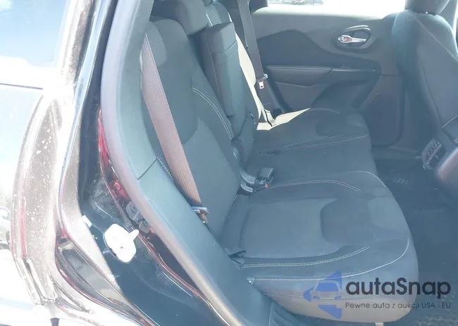 1C4PJMCS6FW728024: 40363995