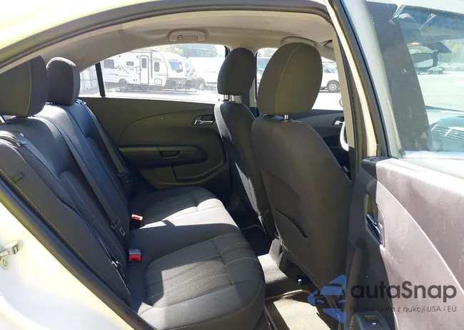 1G1JC5SB9E4240244: 40363637