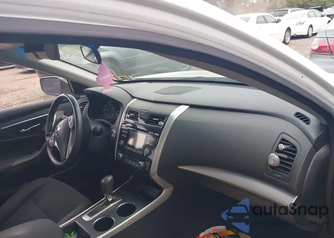 1N4AL3AP0FC116319: 40365062