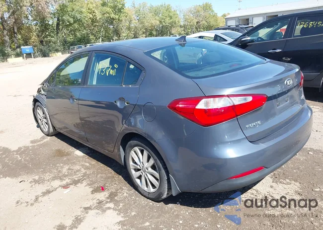 KNAFX4A86E5082924: 40364652