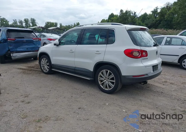 WVGBV7AXXBW511502: 40367440