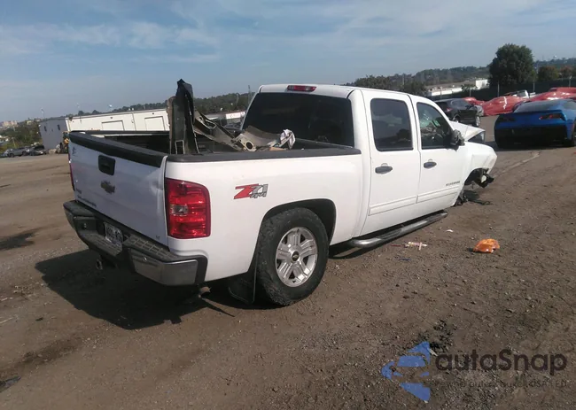 3GCPKSE78CG143479: 40366470