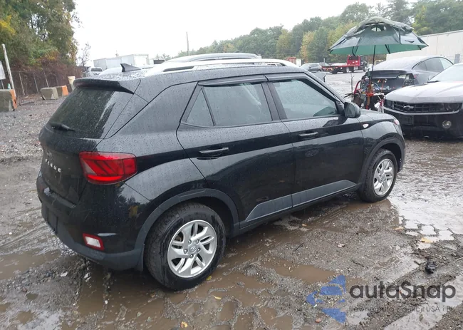 KMHRC8A30LU036933: 40368228