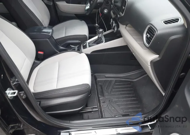 KMHRC8A30LU036933: 40368228