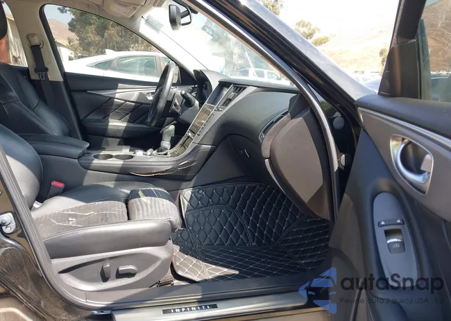 JN1BV7APXFM348696: 40368388