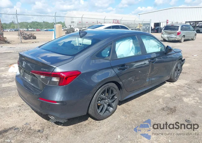 2HGFE2F58PH570054: 40370028