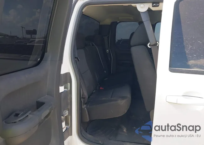 1GCSKSE38AZ183064: 40371096