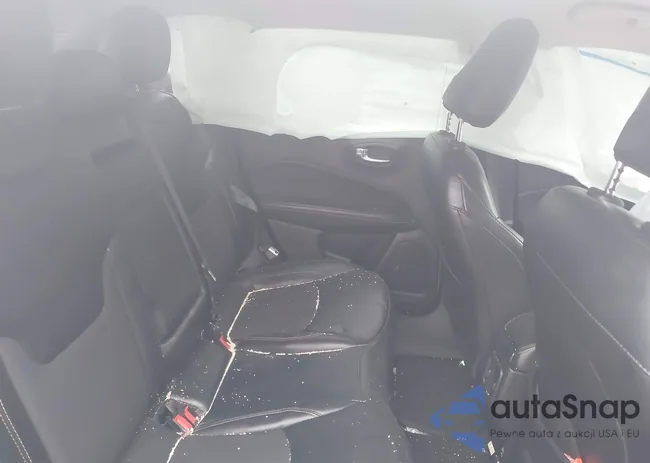 3C4NJDBB8KT847654: 40372048