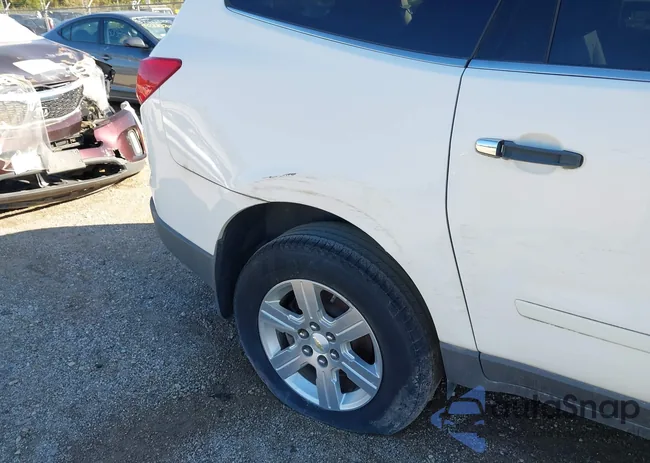 1GNKVGED3BJ362889: 40372053