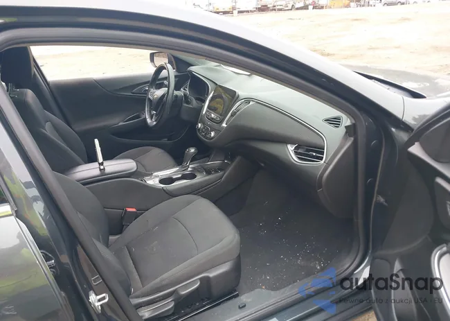 1G1ZE5ST5GF357963: 40372054