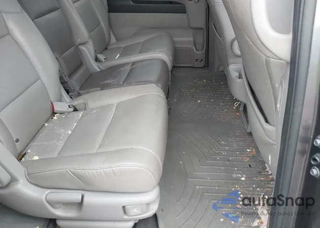 5FNRL5H65FB130550: 40372286