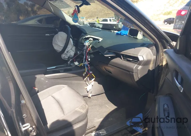 1N4BL4BV4NN409683: 40373901