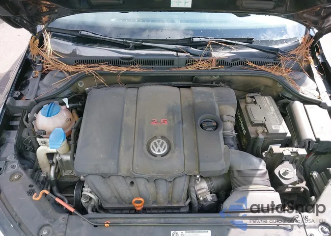 3VWDX7AJ5BM354817: 40375104