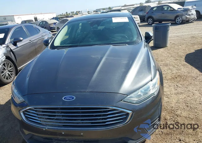 3FA6P0LU0KR120040: 40374844